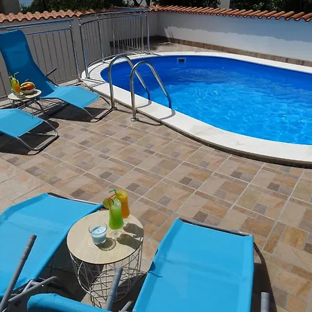 Apartment Apartment In Kvarner With Bubble Bath, Cleaning Included *