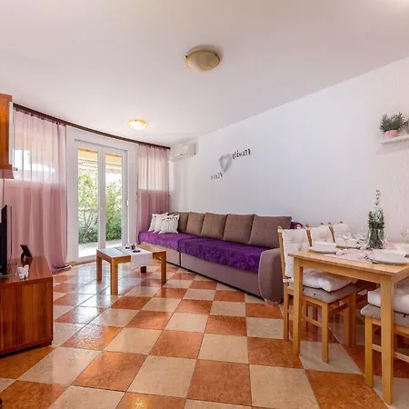 Apartment In Kvarner With Bubble Bath, Cleaning Included *