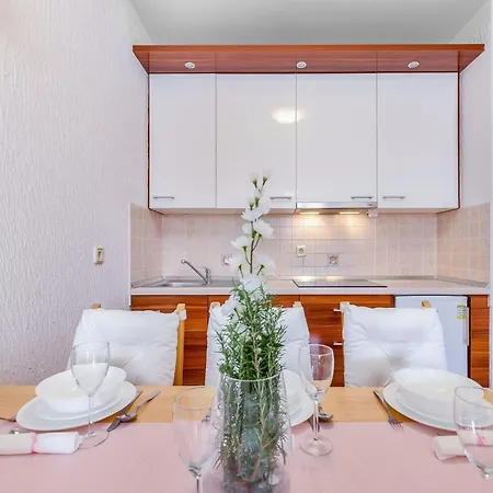Apartman Apartment In Kvarner With Bubble Bath, Cleaning Included *